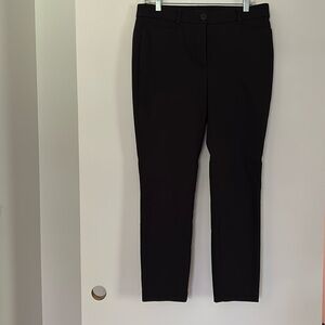 Ann Taylor Loft black Pant skinny size 6 Cot/poly/elat 4 pocket Like new Clean